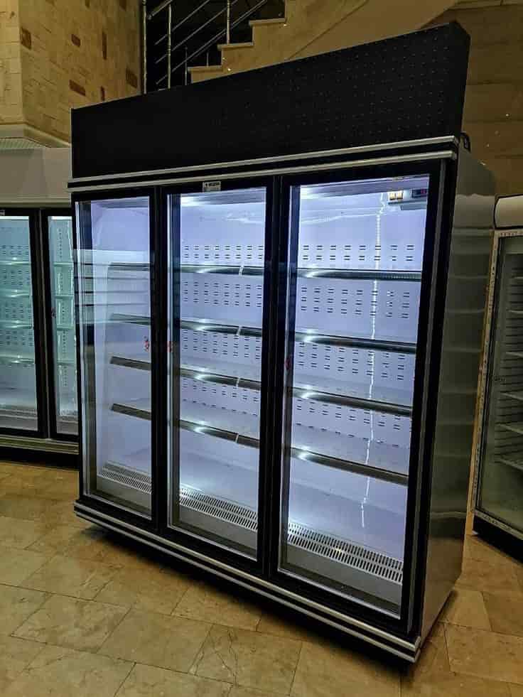 تصویر 3 از یخچال فریزر صنعتی ایستاده انتخابی حرفه ای برای نگهداری مواد غذایی